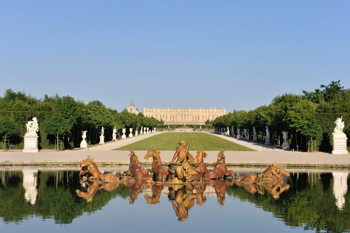 Versailles and Paris Full-Day Tour from Disneyland Paris