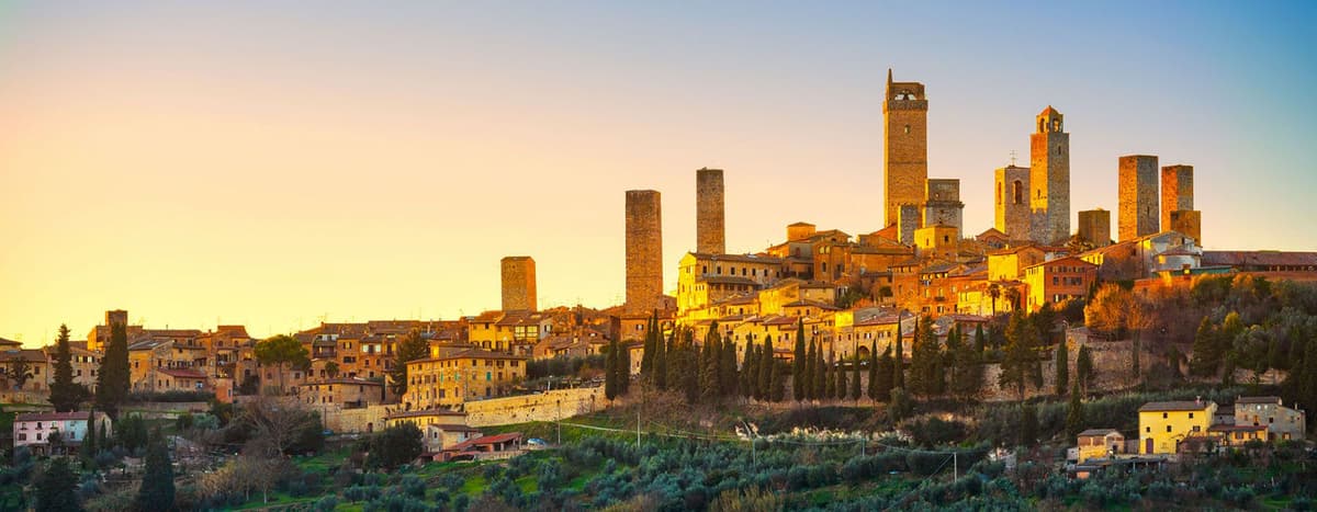 Florence: Day Trip with Free Time in San Gimignano and Siena