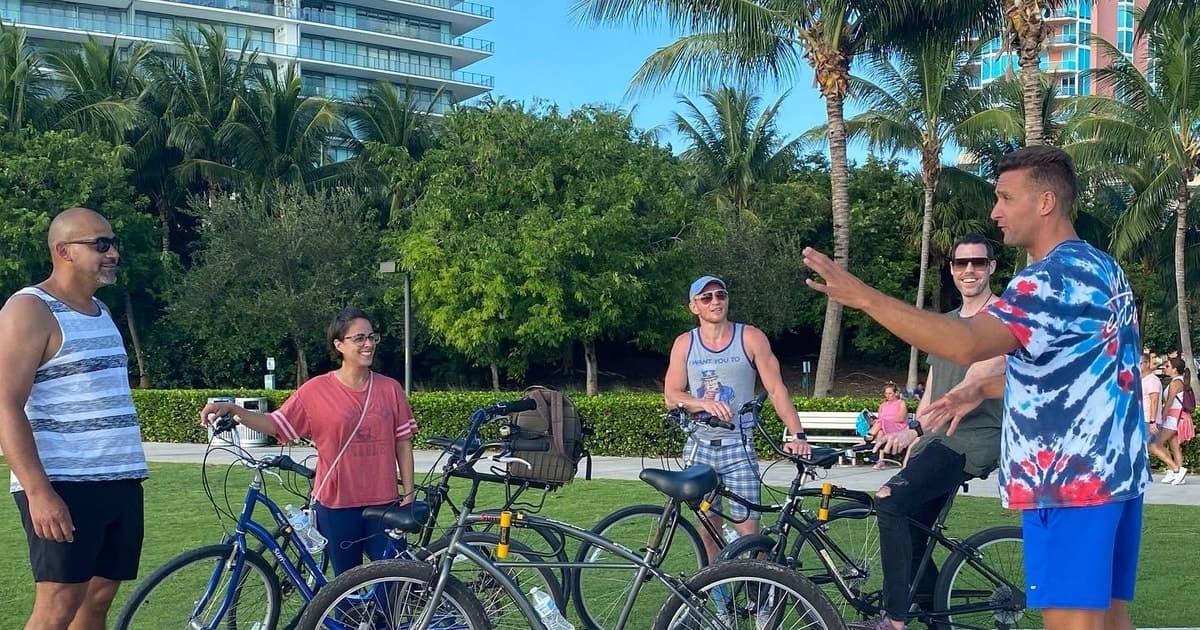 Private Art Deco & History Bike Tour with Local Historian
