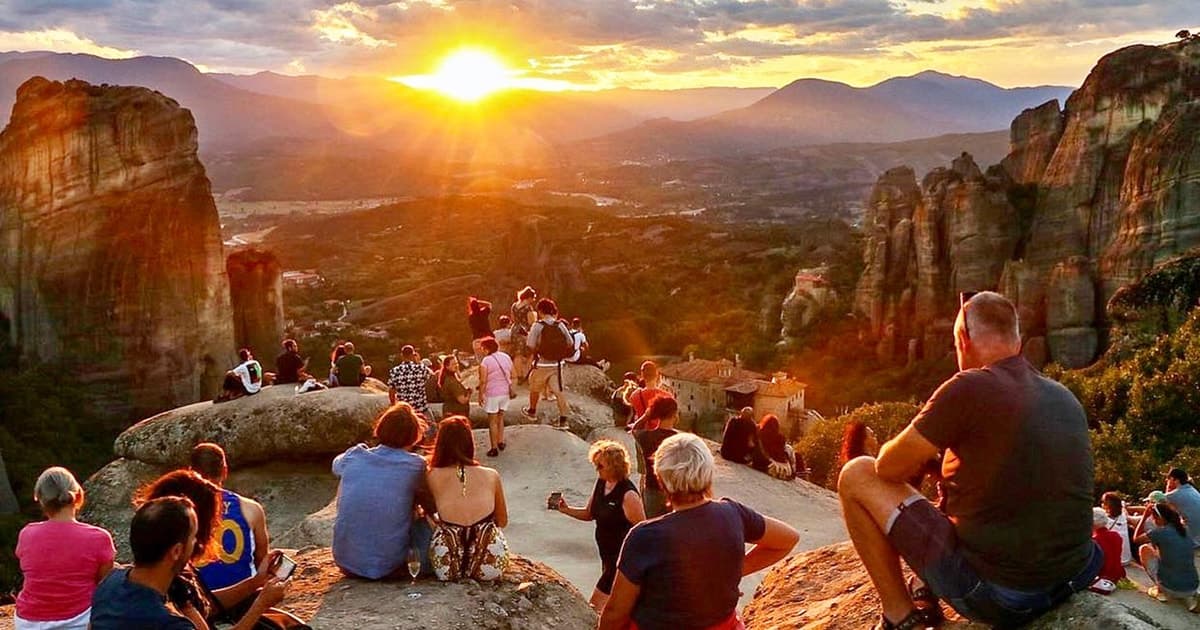 Athens: 2 Days in Meteora with 2 Guided Tours and Hotel Stay