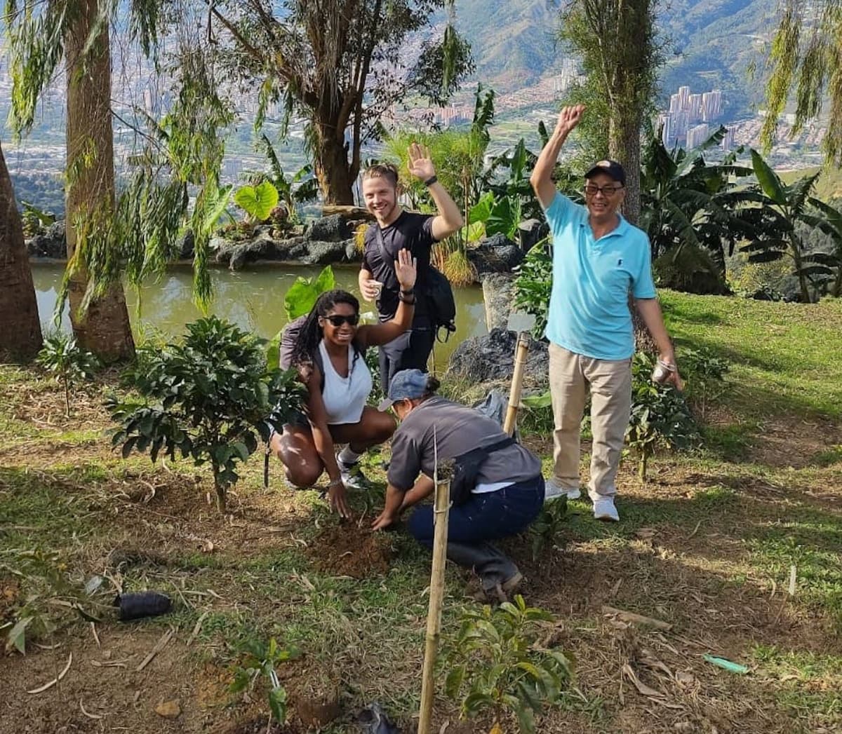 Desde Medellín: Experiencia Ancestral de Terapia del Café Temazcal