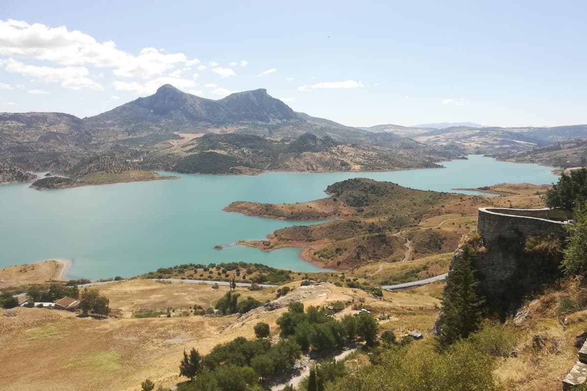 White Villages & Ronda 2-Days Trip & Overnight Stay