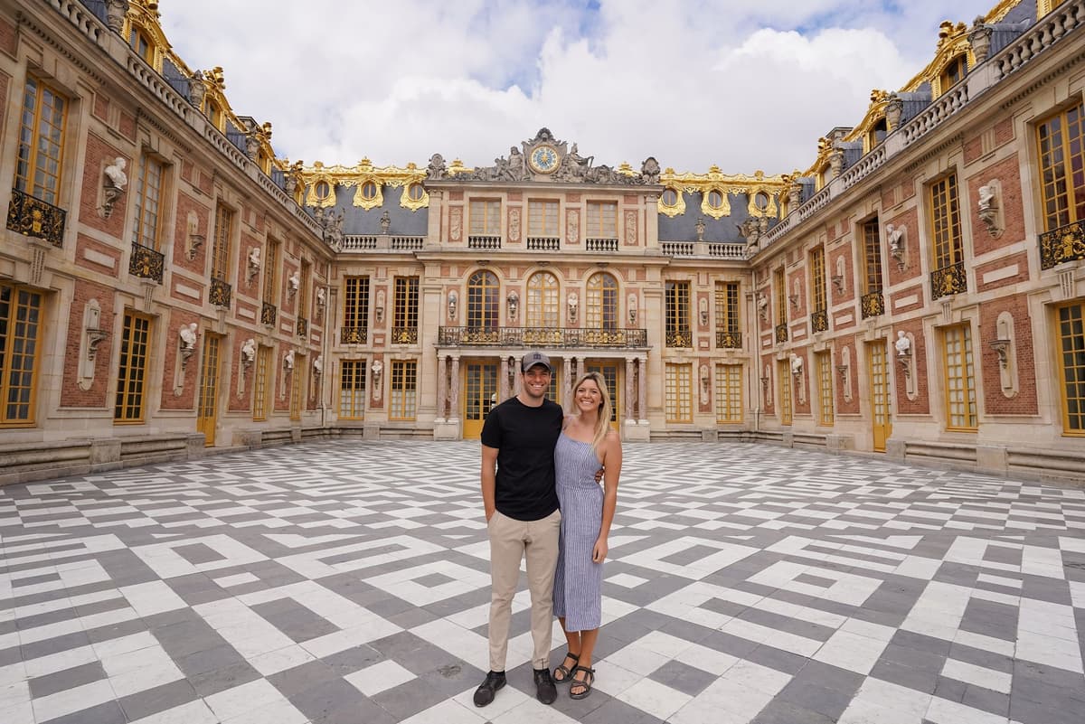 Versailles: Skip-the-Line Versailles Palace and Garden Tour