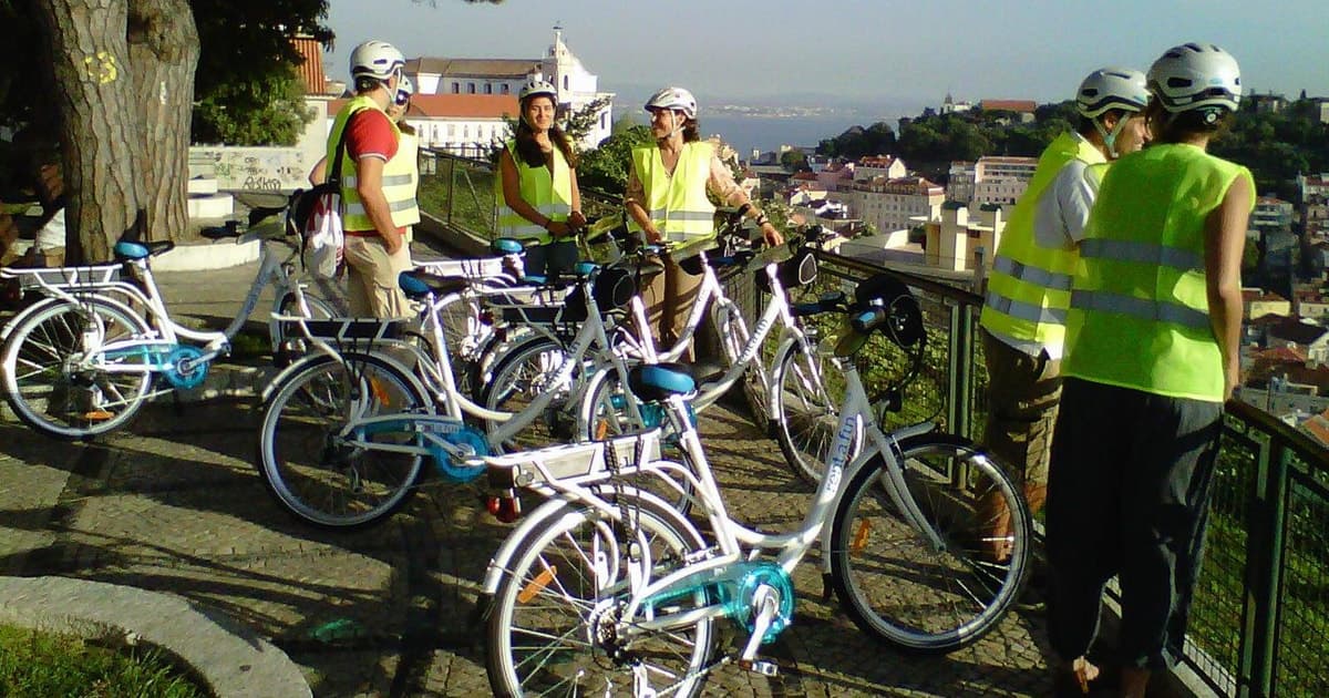 Lisbon: 7 Hills Half-Day Electric Bike Tour