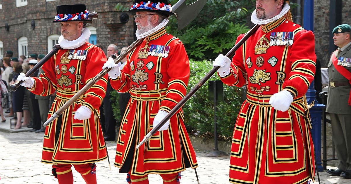 London: Tower of London Tour with Beefeater Meet and Greet