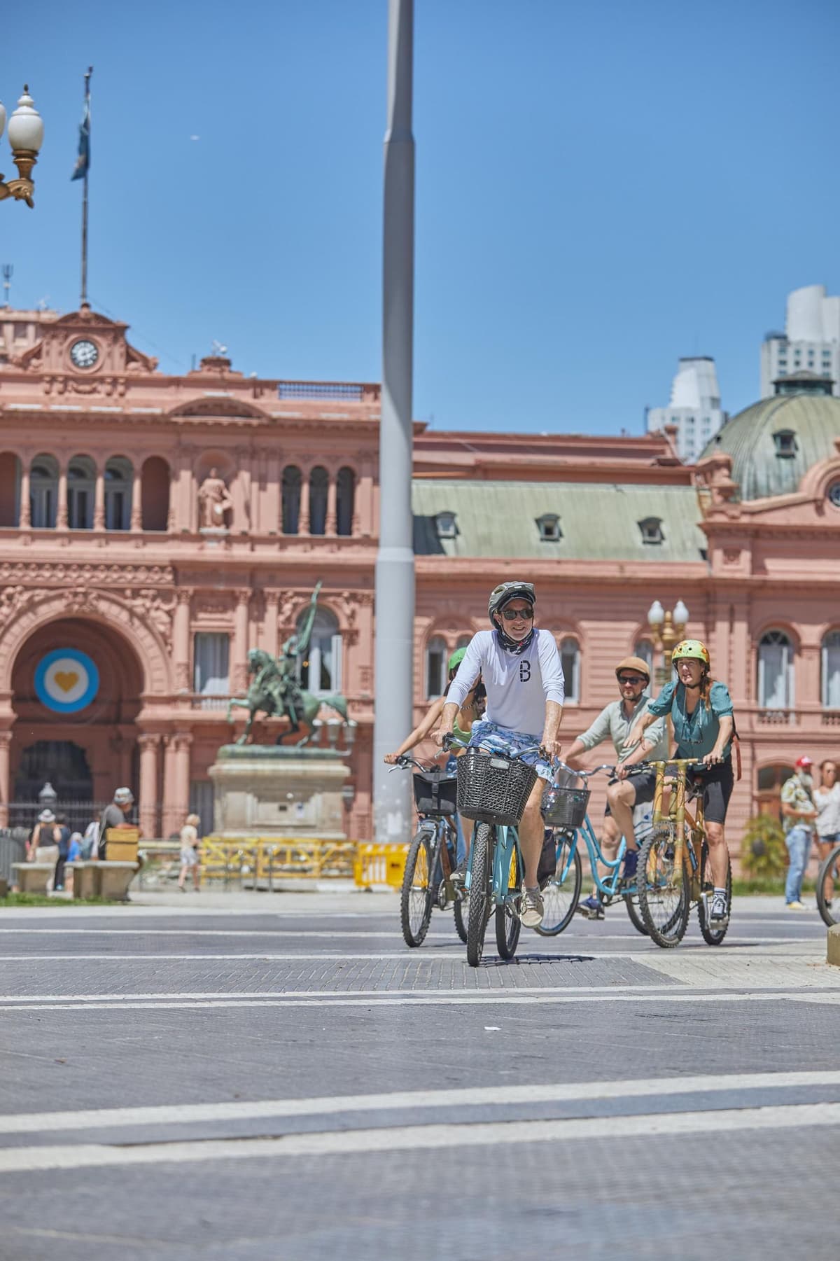 Tour en bicicleta por el sur en grupos pequeños: San Telmo, La Boca y Puerto Madero