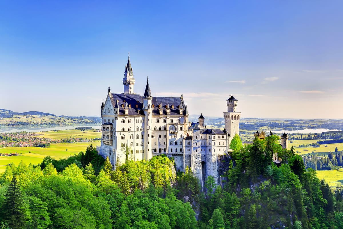 Desde Múnich: excursión de un día a los castillos de Neuschwanstein y Linderhof