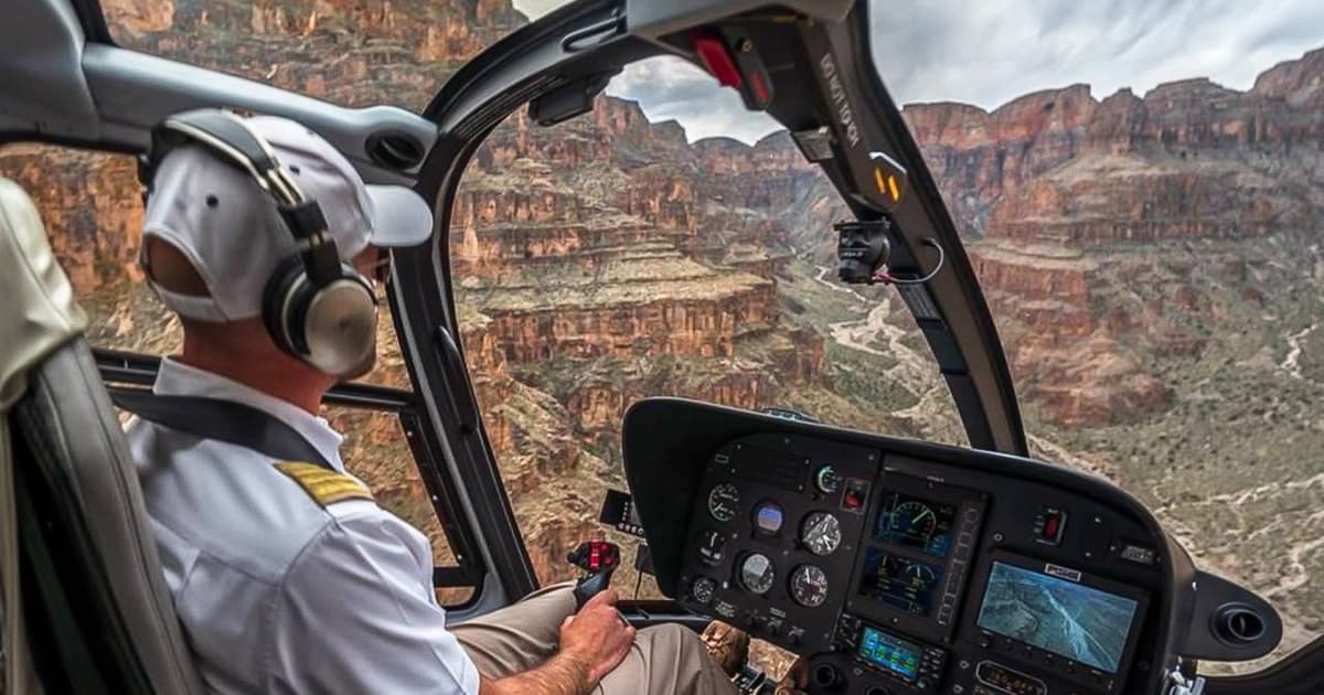 Las Vegas: Grand Canyon Helicopter Dual Landings Tour
