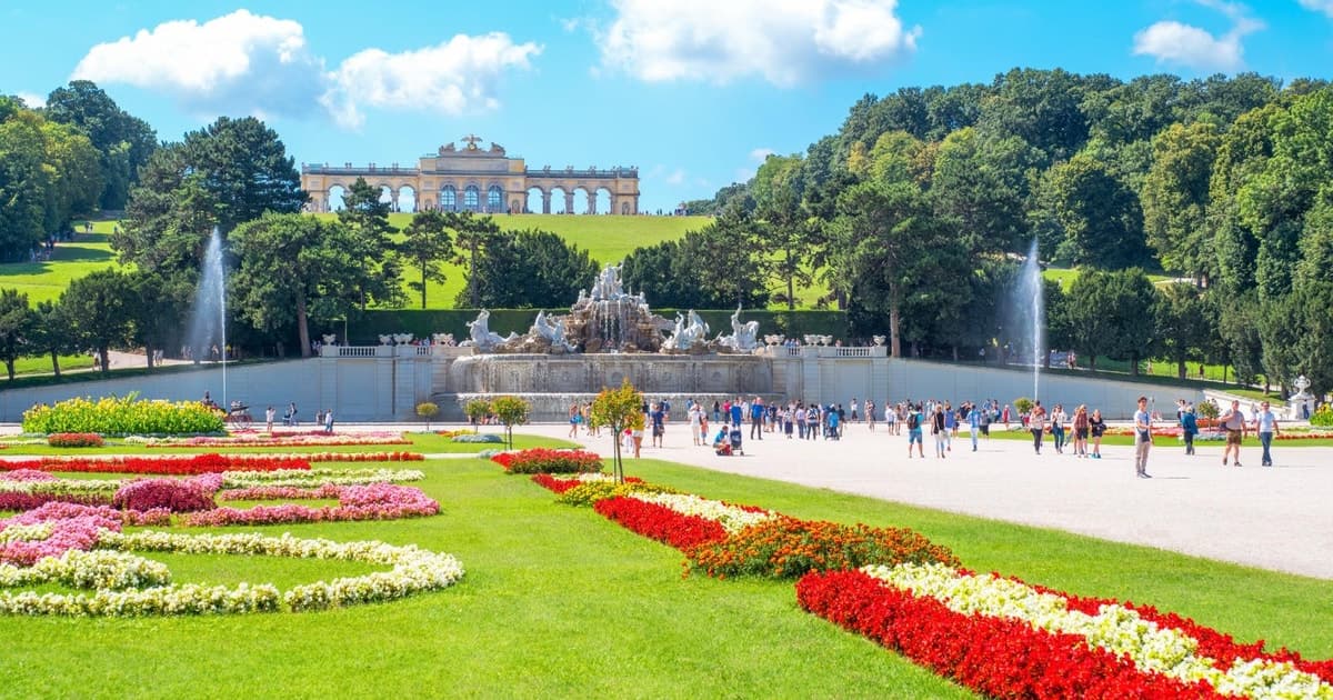 Viena: visita sin colas al palacio y los jardines de Schönbrunn