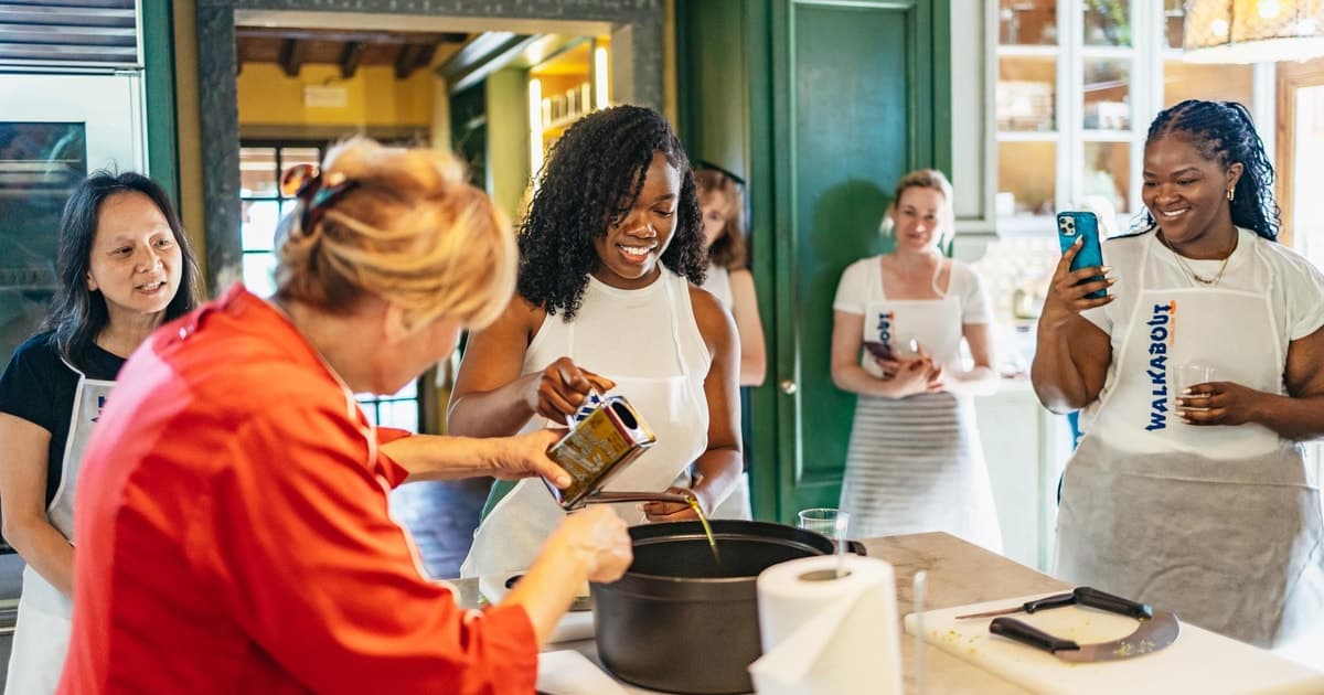 Pasta & Pesto Class with a View, Tiramisù & opt. Market Tour
