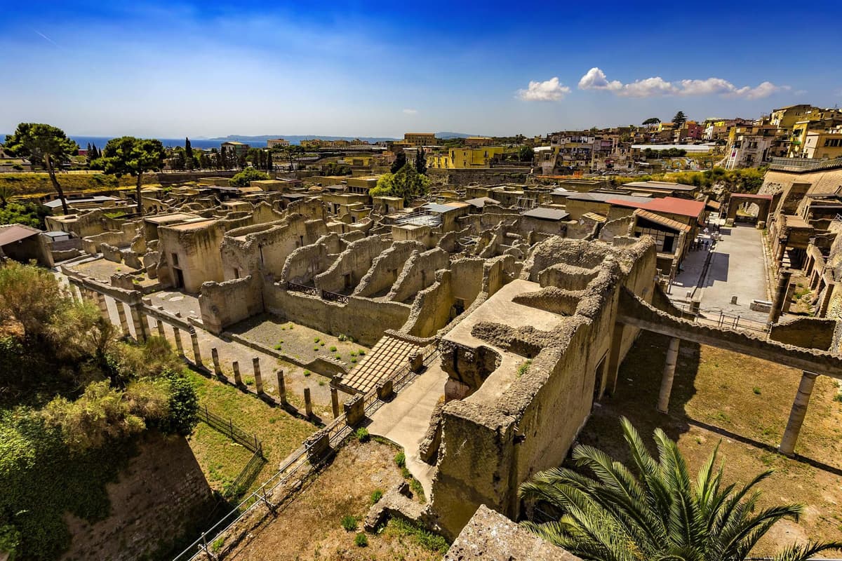 Pompeii, Herculaneum, & Vesuvius Full-Day Tour