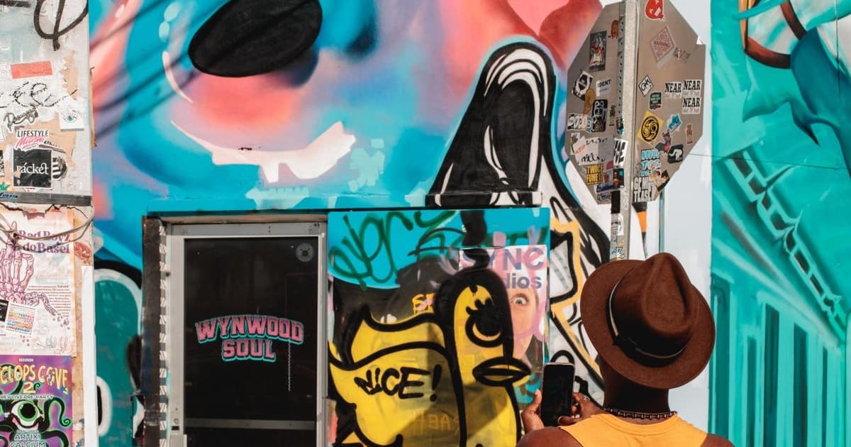Wynwood Walls Street Art & Neighborhood Walking Tour
