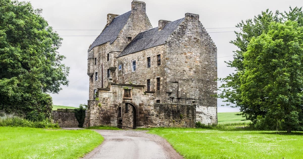 From Edinburgh: The Outlander Experience Guided Tour