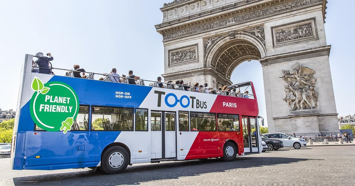 París: Tootbus tour con paradas libres con crucero opcional