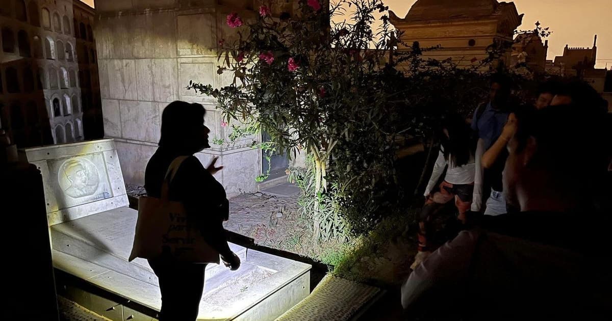 Lima: Cementerio del Terror - Presbítero Maestro - Tour nocturno