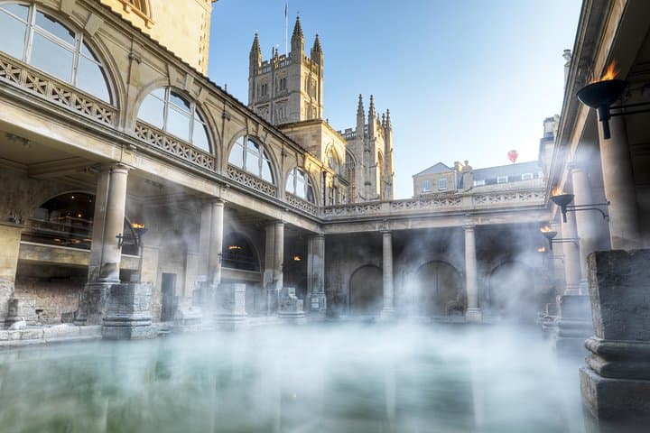 Day trip to Stonehenge and Bath