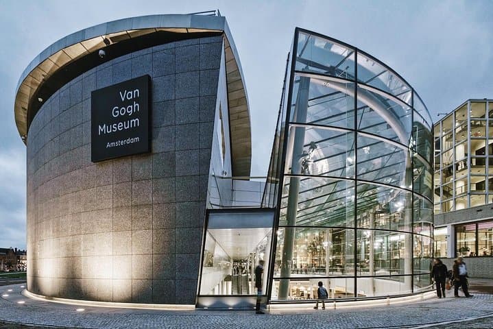 Van Gogh & Rijksmuseum w/ Reserved Entry Exclusive Guided Tour