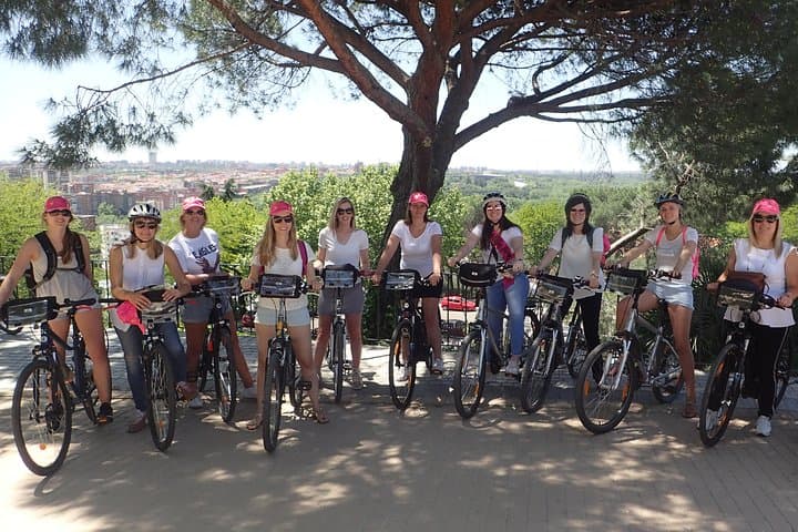Tour en grupo pequeño en bicicleta eléctrica de Madrid
