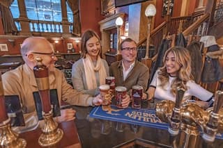 Pub crawl in London