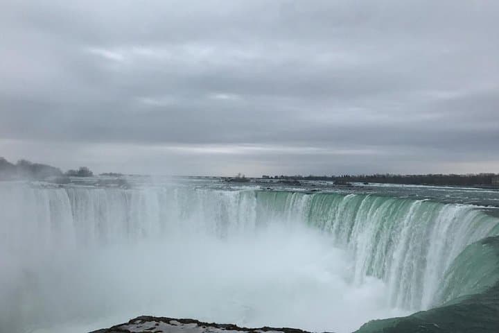 Niagara Falls Day Trip from New York