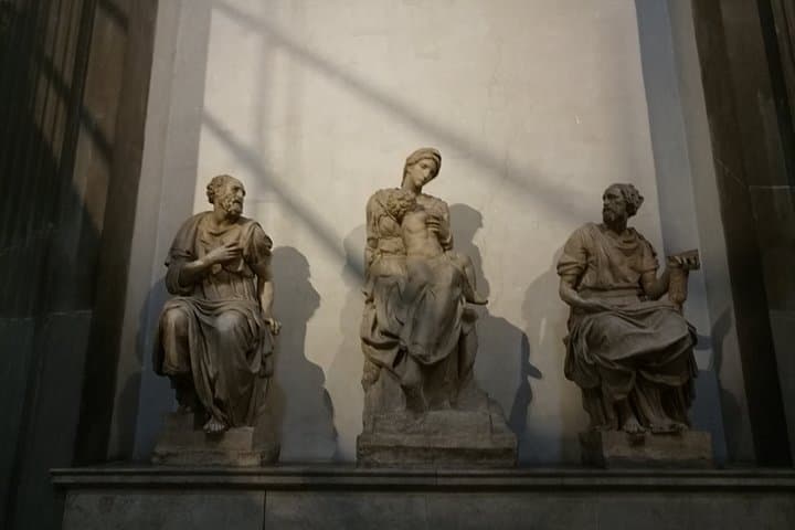 Florencia: visita guiada de 1,5 horas a las Capillas de los Medici en un grupo pequeño