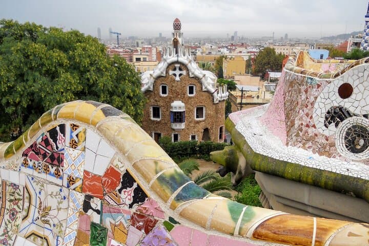 Visita guiada al Parque Güell en Barcelona sin colas