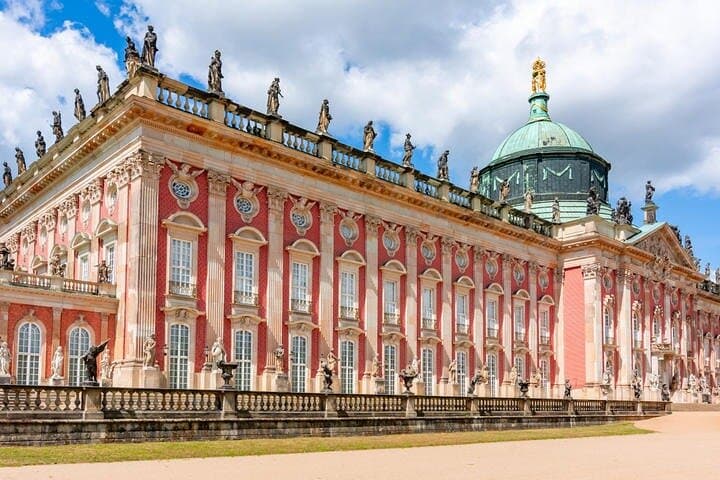 Berlín : Excursión de un día al campo de concentración de Sachsenhausen y Potsdam