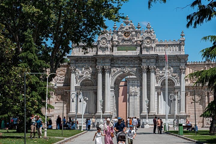 Dolmabahçe y Palacios