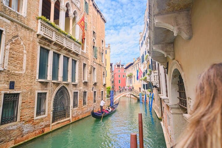 De Florencia a Venecia: una excursión de un día a la ciudad flotante