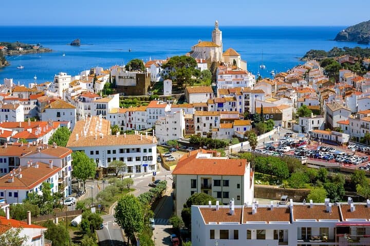 Girona, Figueres, Museo Dalí y Cadaqués desde Barcelona
