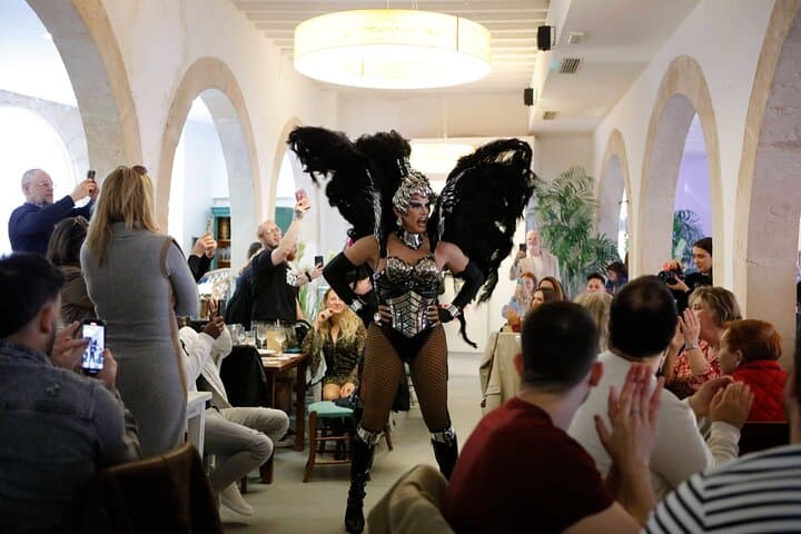 Drag Brunch Mallorca – Glamuroso espectáculo drag y brunch en Palma
