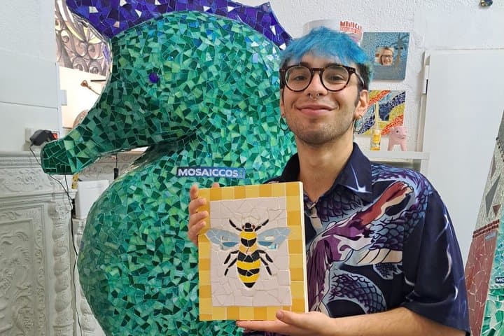 Taller guiado de mosaicos de trencadís de Gaudí en Barcelona 4 horas