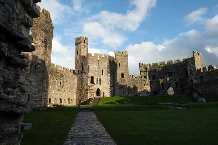 Tour de un día por Gales del Norte y el Castillo de Caernarfon desde Liverpool