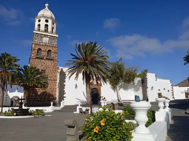 Free Tour La Villa de Teguise