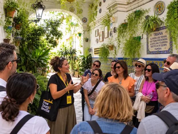 Free Tour Triana Auténtica: Barrio del Flamenco y sus Corrales