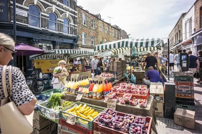 Authentic Sunday London Markets with a Londoner