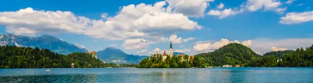 Free walking tour in Bled