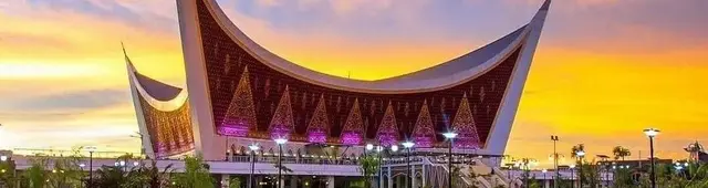 Free tour Padang