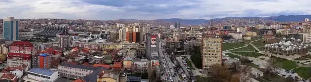 Free walking tour in Priština