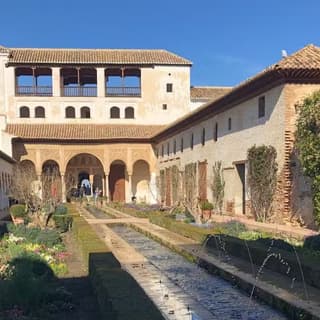 Tour guiado en la Alhambra