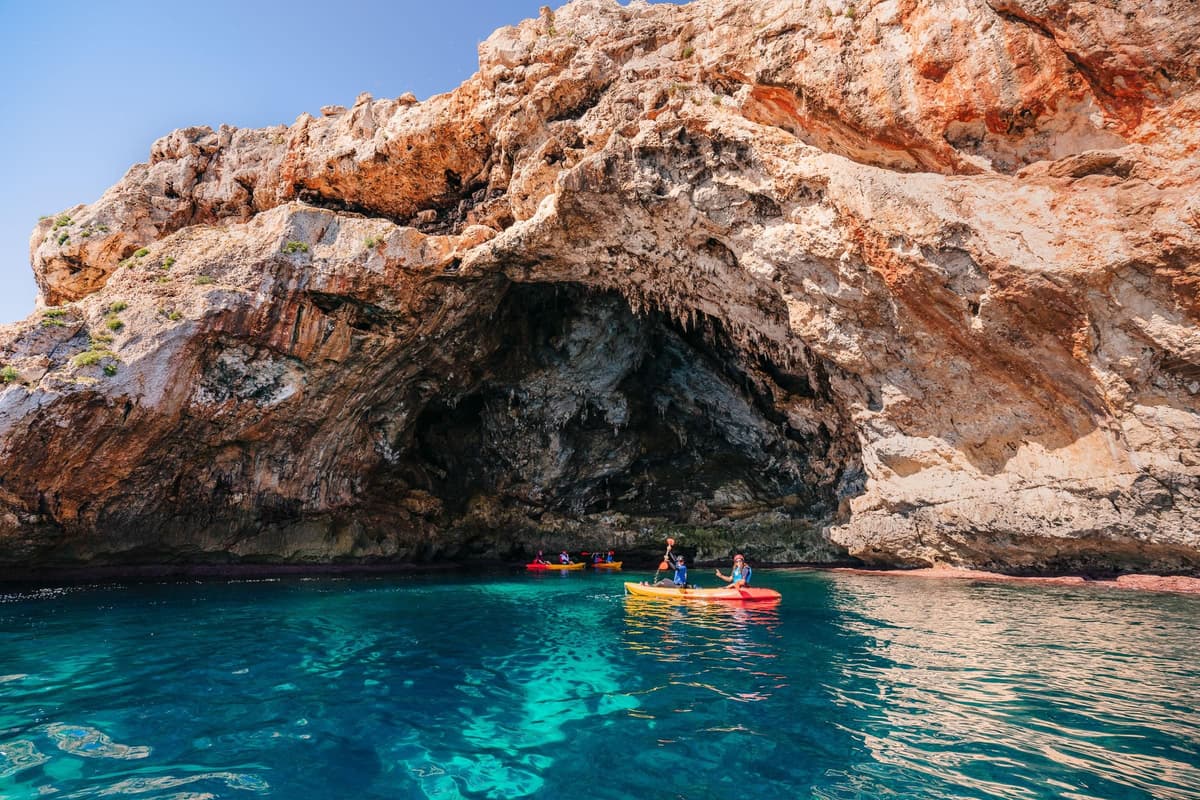 Mallorca: kayak en Cala Varques, cuevas marinas y tour de esnórquel