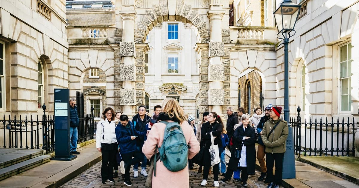 London: Sherlock Holmes-Themed Walking Tour