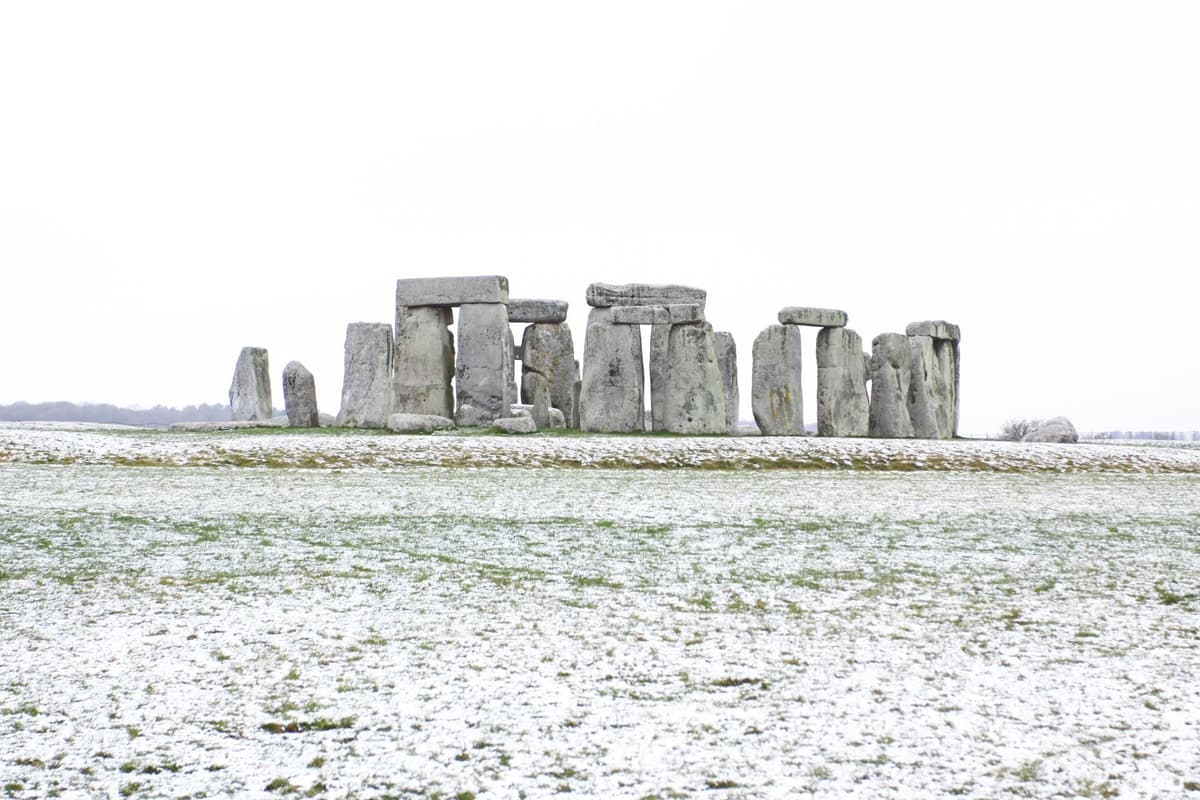 London: Windsor, Bath, Stonehenge & Salisbury on Boxing Day