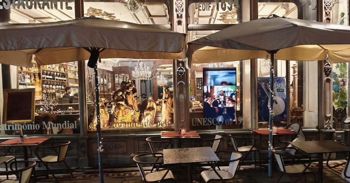 Porto: Fado Concert with Cheese Tasting and Port Wine