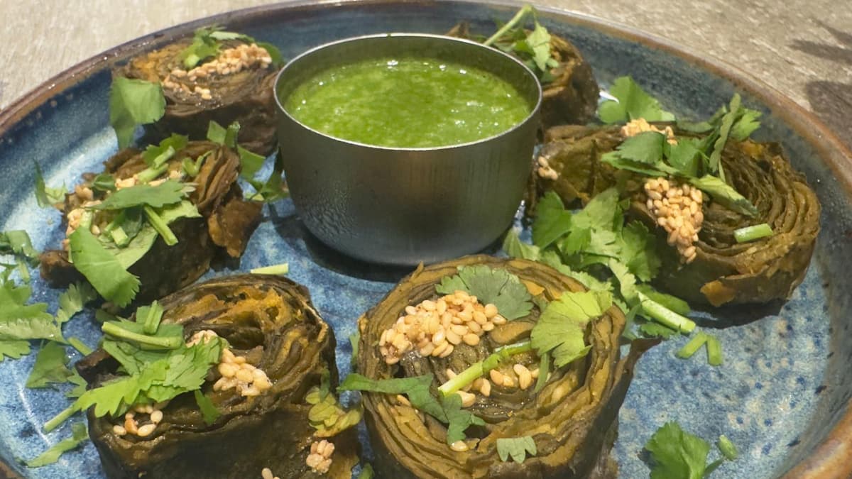 London: Indian Culture Walking Tour with Food Tasting