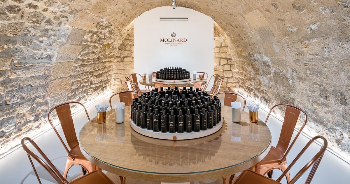 Molinard Parfums Paris Ier: Classic Perfume Workshop