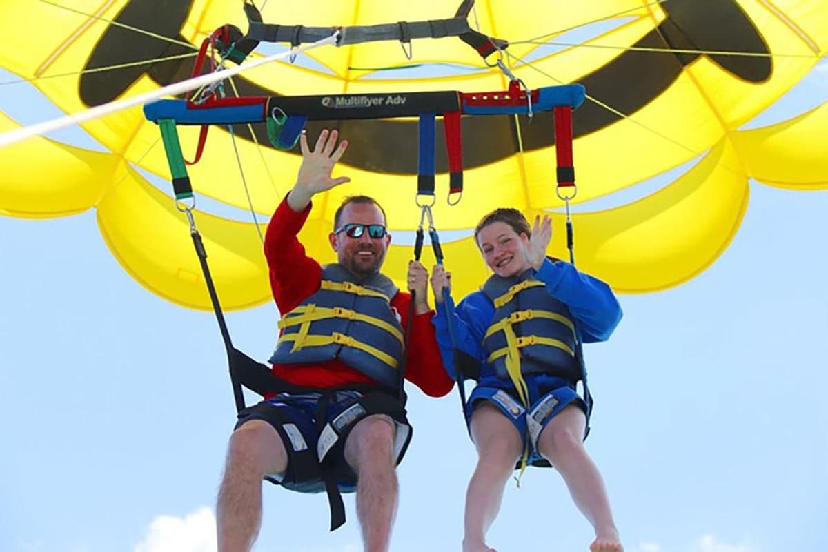 Miami: Parasailing Adventure with optional Photo Package