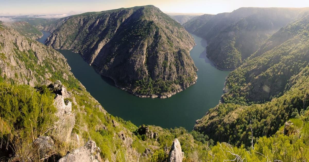 Ribeira Sacra y Ourense con crucero en catamarán (opcional)