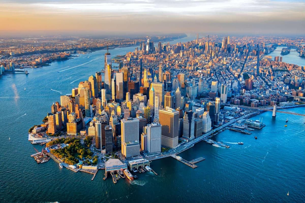 NYC: Best of New York Half-Day Bus Tour with Photo Stops