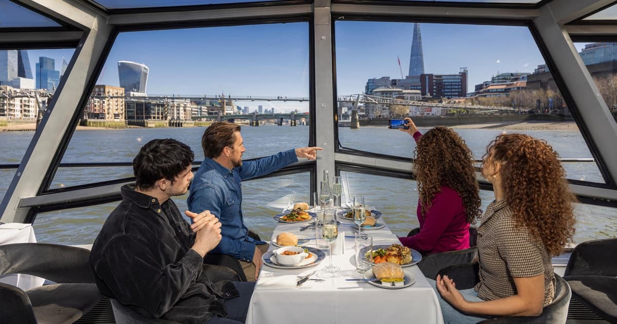 London: Lunch Cruise on the River Thames
